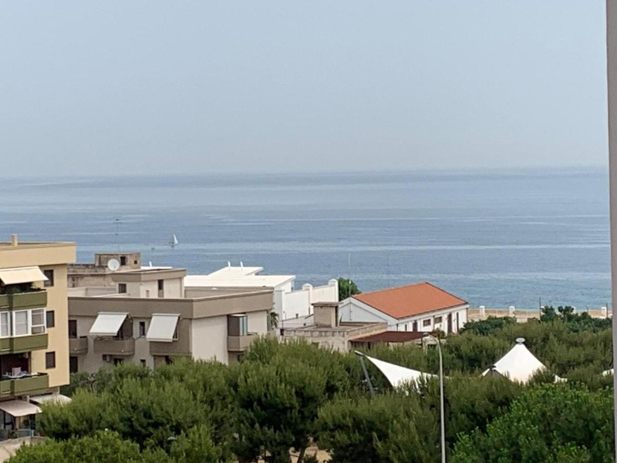 Casa Cometa - vista mare Monopoli Exterior foto